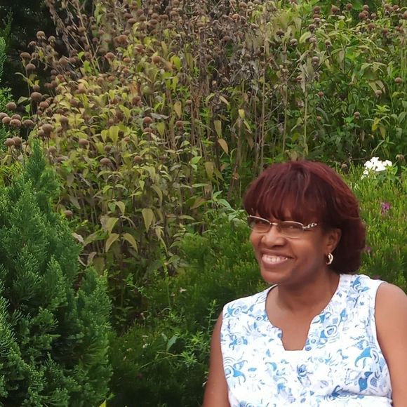 Meet your Posher, Marilyn - Picture 1 of 1